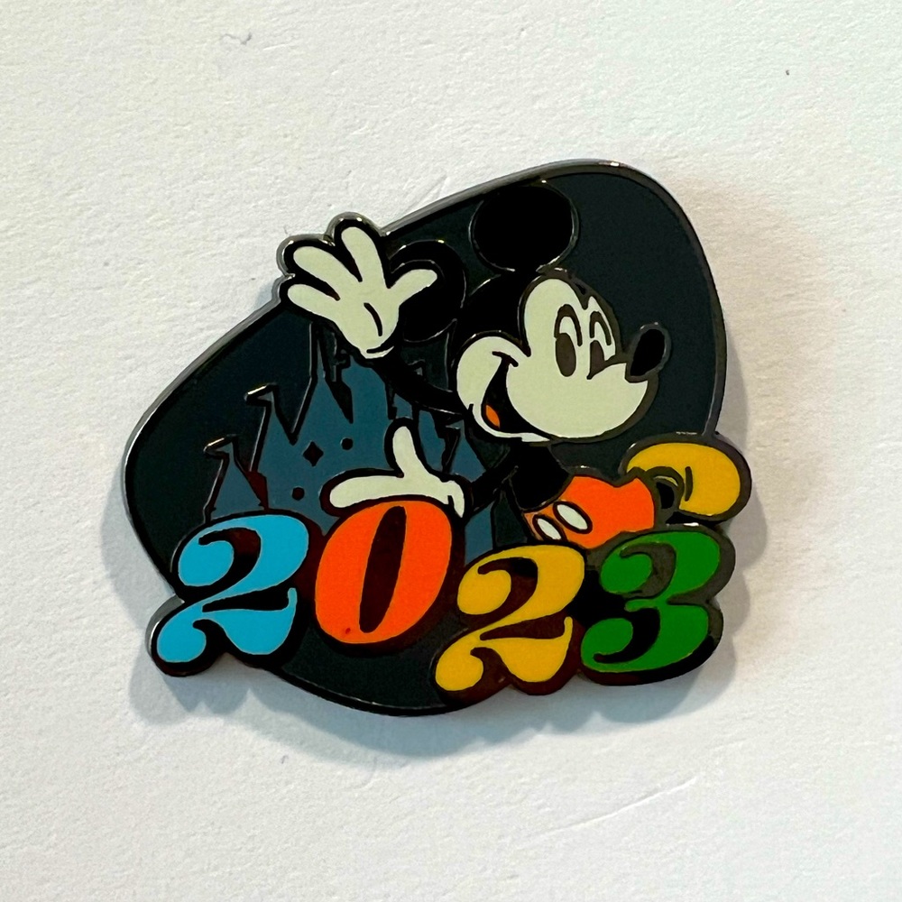 Disney Pin - 2023 Pin Set - Mickey Mouse